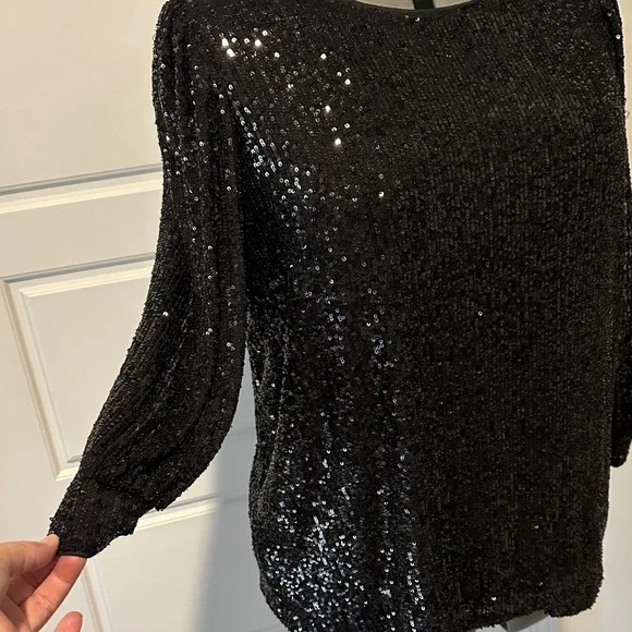 Elegant Black Sequin Blouse with three-quarter length sleeves - Picture 2 of 5